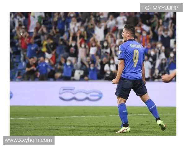 意大利足球明星的白色传奇与荣耀之路探秘